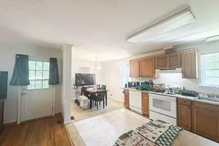 389 Skyland Farm Rd, Williston, SC 29853 - Photo 7