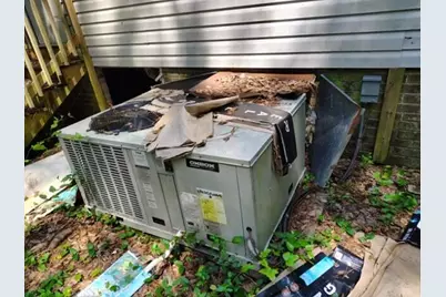 305 Bayview Circle, Hartsville, SC 29550 - Photo 11