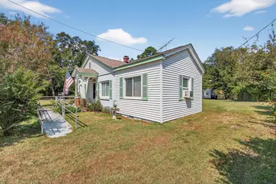 1104 Hampton Avenue NW, Aiken, SC 29801 - Photo 3