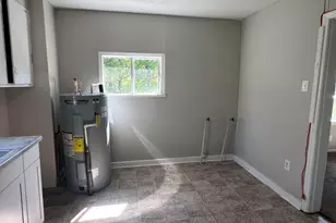 1121 Sharpes Ln, Augusta, GA 30901 - Photo 15