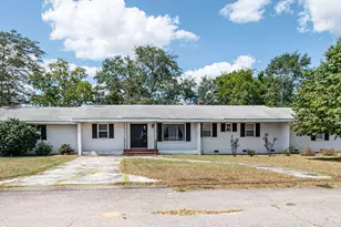 200 N Lawrence Ave, Swansea, SC 29160 - Photo 3