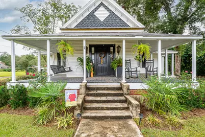 414 Penn Street, Edgefield, SC 29824 - Photo 1