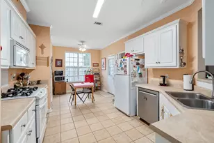 220 Bainbridge Dr, Aiken, SC 29803 - Photo 9