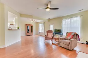 220 Bainbridge Dr, Aiken, SC 29803 - Photo 5