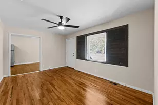 514 Brown St, Mccormick, SC 29835 - Photo 17