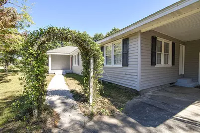 304 Depot Avenue NE, Salley, SC 29137 - Photo 3