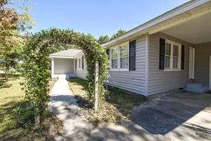 304 Depot Ave NE, Salley, SC 29137 - Photo 3