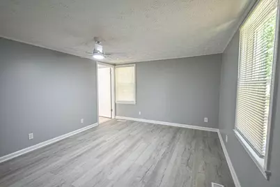 304 Depot Avenue NE, Salley, SC 29137 - Photo 21