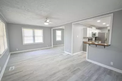 304 Depot Avenue NE, Salley, SC 29137 - Photo 9