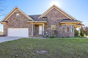 357 Collum Pond Rd, Wagener, SC 29164 - Photo 9