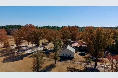 4886 Charleston Highway, Williston, SC 29853 - Photo 9