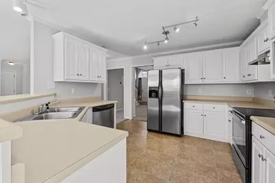 323 Country Glen Avenue, Graniteville, SC 29829 - Photo 9