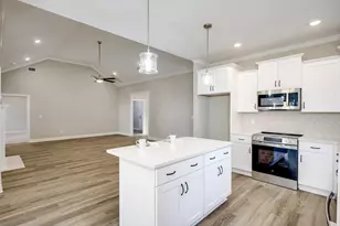 206 Edgefield Ave NE, Aiken, SC 29801 - Photo 13