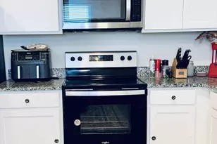 375 Eliis Ferry Rd, Gaffney, SC 29341 - Photo 5