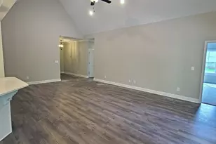 556 Hillman St, Warrenville, SC 29851 - Photo 3