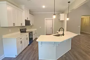 556 Hillman St, Warrenville, SC 29851 - Photo 5