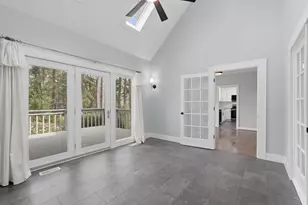 296 Willow Lake Dr, Aiken, SC 29803 - Photo 9