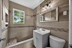 10 Spruce St, Greenville, SC 29611 - Photo 19