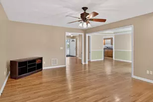 2029 Lundee Dr, Aiken, SC 29803 - Photo 9