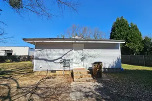 2044 Garnet Ln, Aiken, SC 29803 - Photo 3