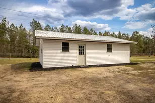 142 Hopewell Rd, North, SC 29112 - Photo 17