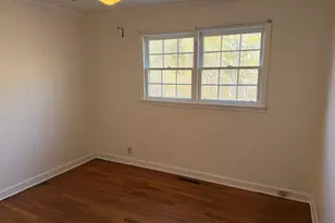 1103 Jeter St, Edgefield, SC 29824 - Photo 15