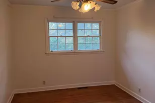 1103 Jeter St, Edgefield, SC 29824 - Photo 13