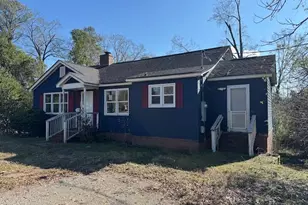 404 Columbia Rd, Edgefield, SC 29824 - Photo 1