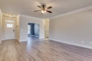 207 Almond Dr, Graniteville, SC 29829 - Photo 3