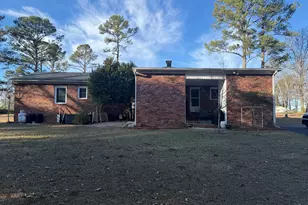 784 Columbia Rd, Edgefield, SC 29824 - Photo 3