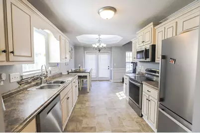 153 Oliver Hardy Court, Harlem, GA 30814 - Photo 5