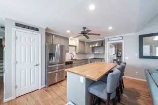 201 Buck Point Ct, Aiken, SC 29803 - Photo 3