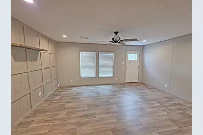 1014 Hull Lane, Williston, SC 29853 - Photo 5