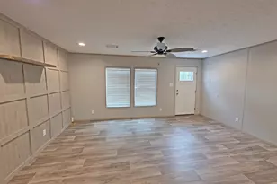 1014 Hull Ln, Williston, SC 29853 - Photo 5