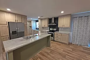 1014 Hull Ln, Williston, SC 29853 - Photo 3