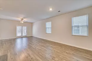 2892 Calli Crossing Dr, Graniteville, SC 29829 - Photo 7