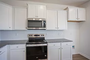 4694 Hartshorn Cir, Aiken, SC 29801 - Photo 13