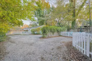 240 Chesterfield St N, Aiken, SC 29801 - Photo 59