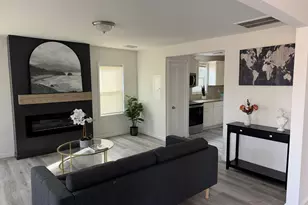 447 Glover St, Edgefield, SC 29824 - Photo 3