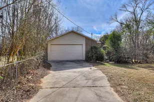 273 Timberwood Dr, Thomson, GA 30824 - Photo 37