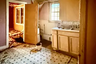 834 Peasley, Orangeburg, SC 29115 - Photo 13