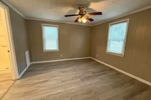 408 Brooks St, Edgefield, SC 29824 - Photo 7