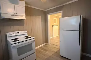 408 Brooks St, Edgefield, SC 29824 - Photo 5