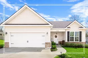 286 Pine St, Gloverville, SC 29828 - Photo 1