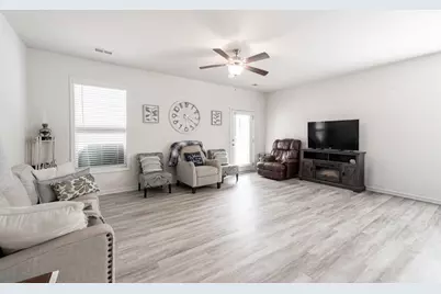 219 Sir Barton Loop, Graniteville, SC 29829 - Photo 5