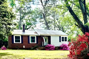 823 Sunset Dr, Greenwood, SC 29646 - Photo 1