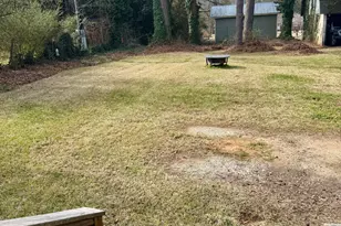 823 Sunset Dr, Greenwood, SC 29646 - Photo 3