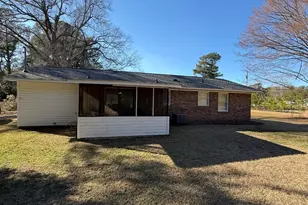 604 N Morgan Ave, Andrews, SC 29510 - Photo 3