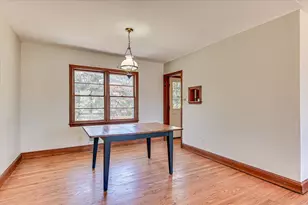 201 Dunbarton Cir SE, Aiken, SC 29803 - Photo 9