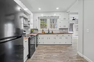 900 Naples Ave, Cayce, SC 29033 - Photo 15